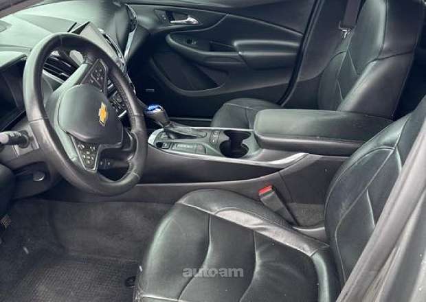 Chevrolet Volt 2017 — photo 10
