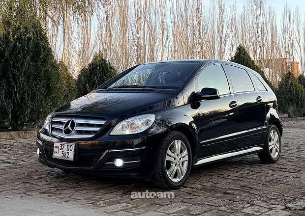Mercedes-Benz B 170