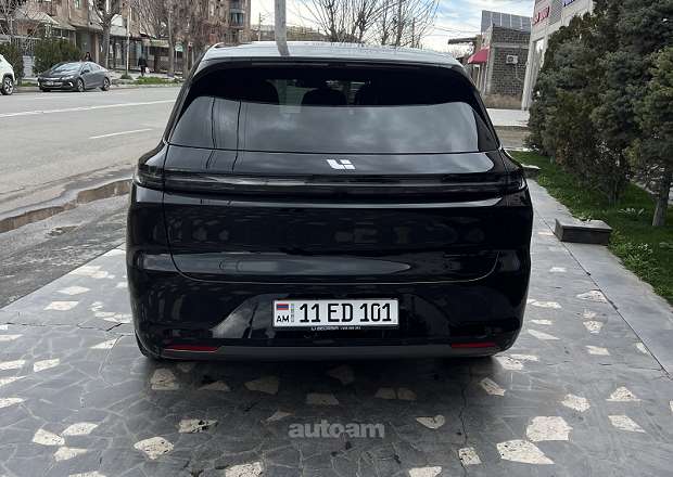 Lixiang Li L6