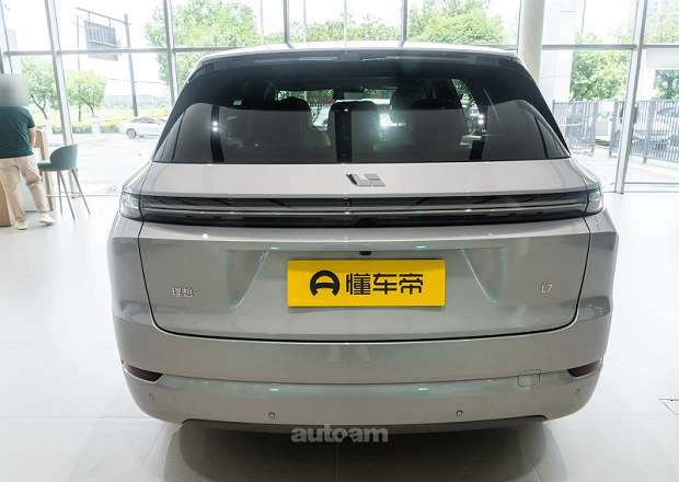 Lixiang Li L7