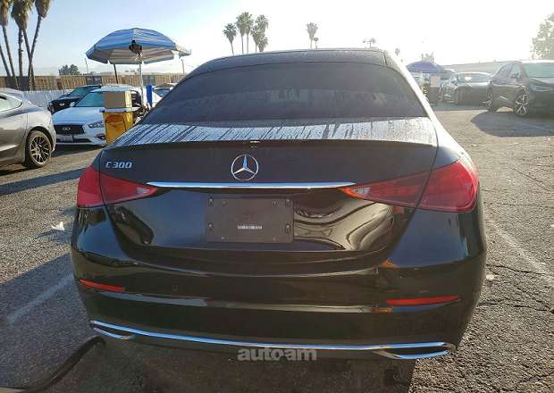 Mercedes-Benz C 300