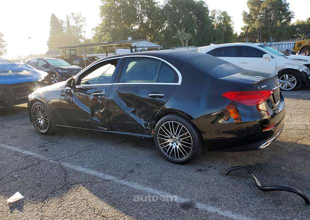 Mercedes-Benz C 300