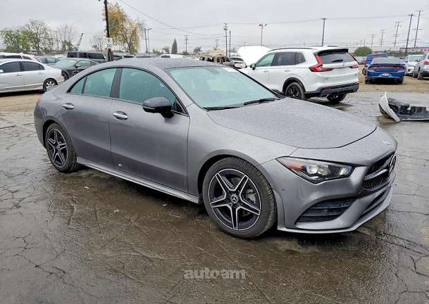 Mercedes-Benz CLA 250