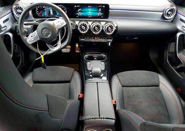 Mercedes-Benz CLA 250