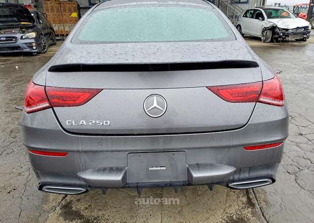 Mercedes-Benz CLA 250