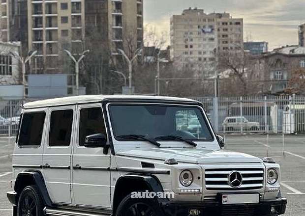 Mercedes-Benz G 500