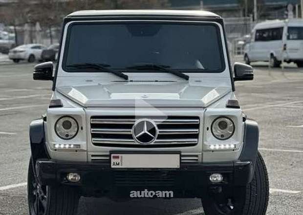 Mercedes-Benz G 500