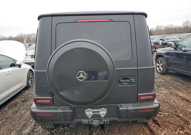 Mercedes-Benz G 550