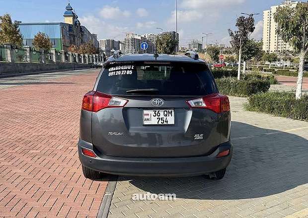Toyota Rav 4 2014 — լուսանկար 4