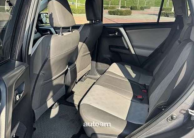 Toyota Rav 4 2014 — լուսանկար 10