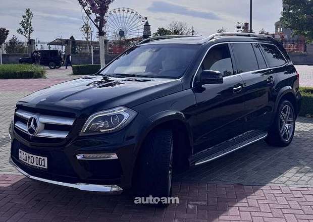 Mercedes-Benz GL 500