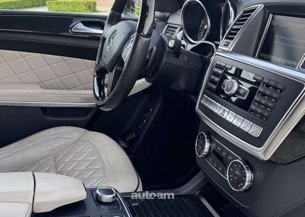 Mercedes-Benz GL 500