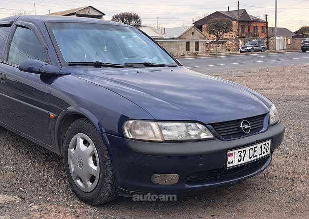 Opel Vectra B 1998 — photo 2