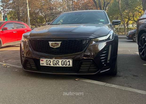 Cadillac CT5