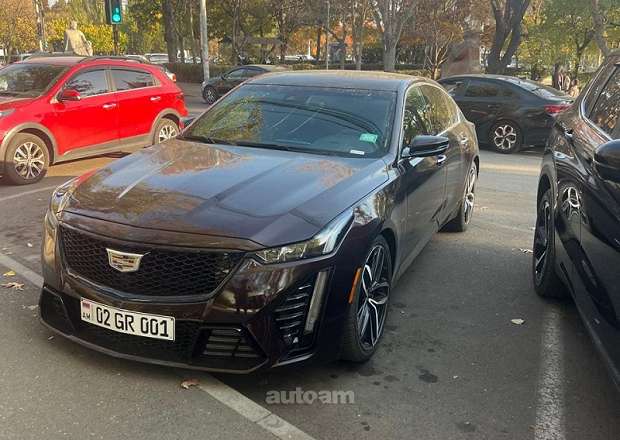 Cadillac CT5