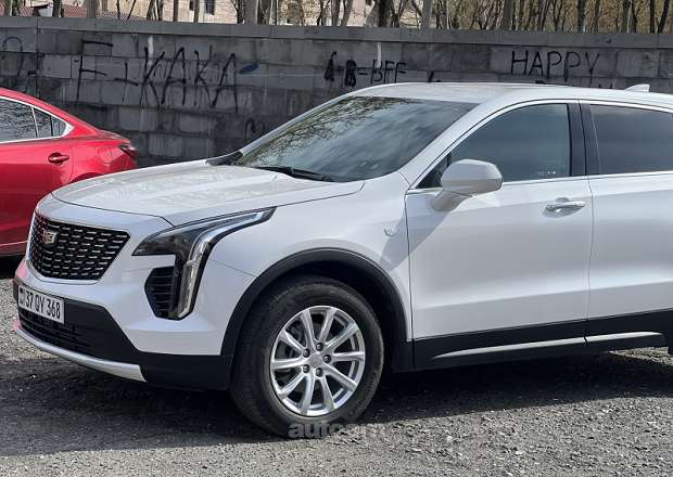 Cadillac XT4