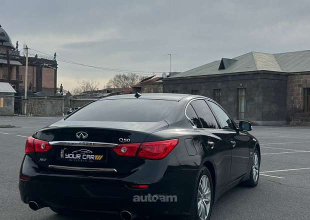 Infiniti Q50