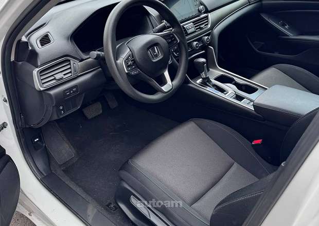Honda Accord 2020 — photo 10