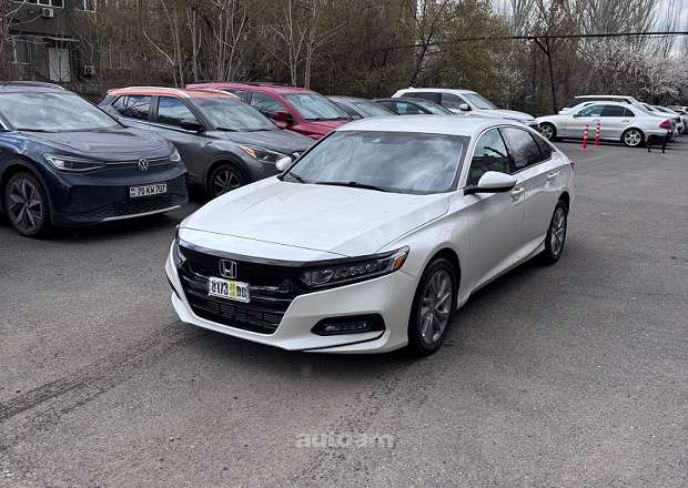 Honda Accord 2020 — photo 3