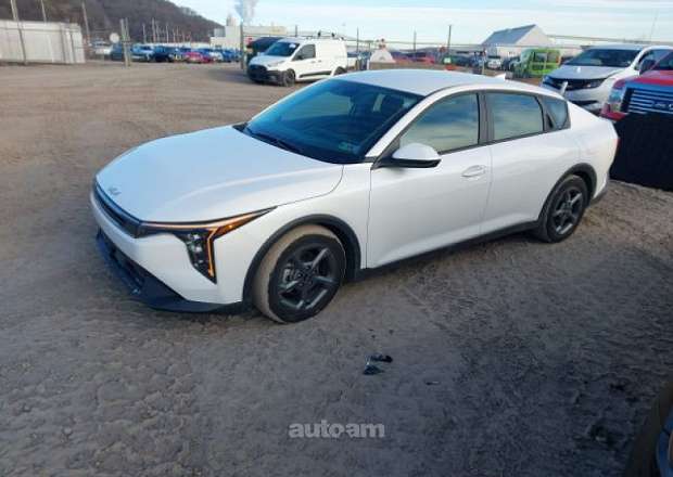 Kia K4
