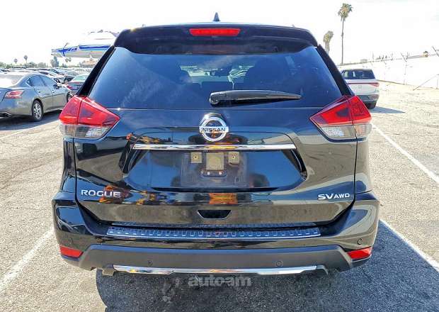 Nissan Rogue