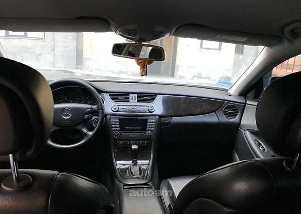 Mercedes-Benz CLS-Class