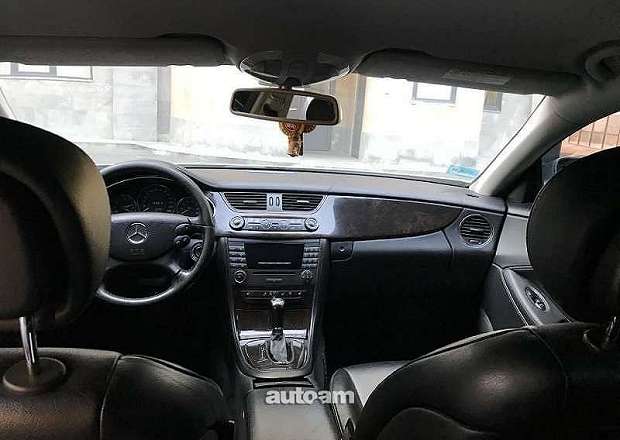 Mercedes-Benz CLS-Class