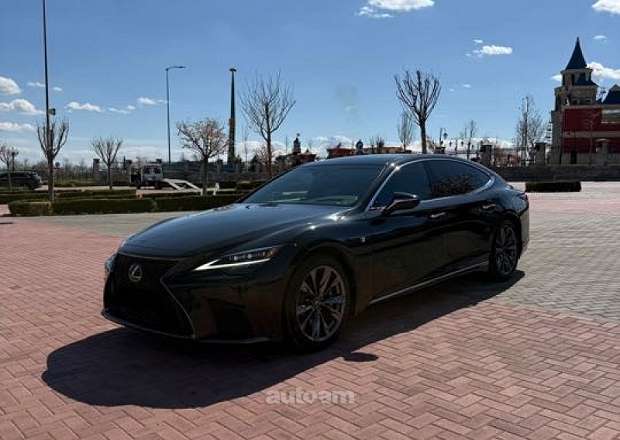 Lexus LS 500