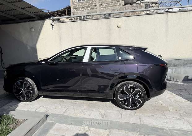 Mazda EZ-60