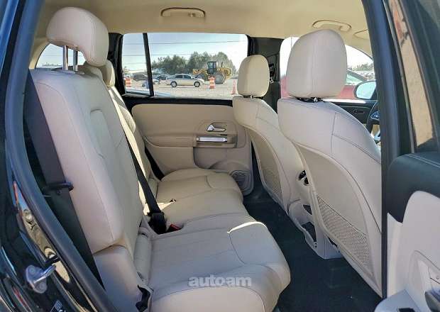 Mercedes-Benz GLB 250