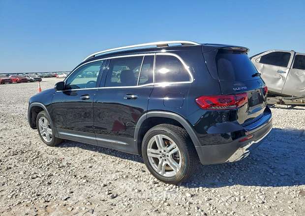 Mercedes-Benz GLB 250