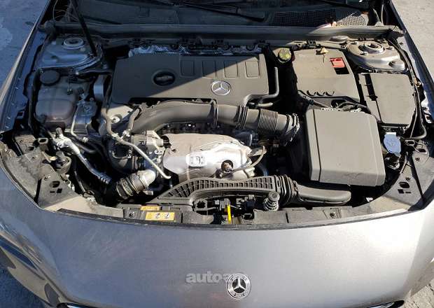 Mercedes-Benz CLA 250