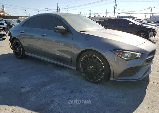 Mercedes-Benz CLA 250