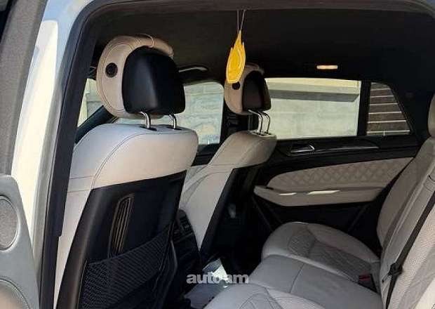 Mercedes-Benz GLE 400