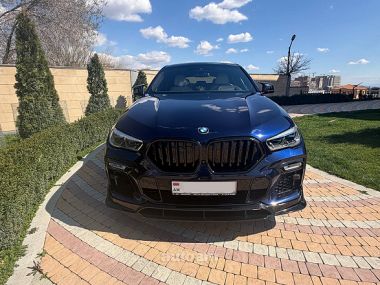 BMW X6  2021 