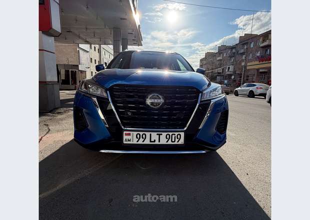 Nissan Kicks