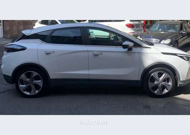 Geely Geometry C