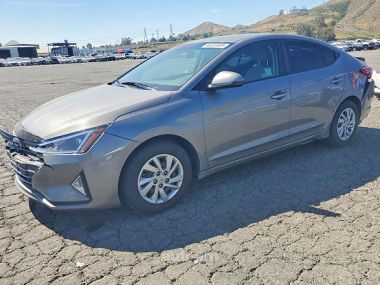 Hyundai Elantra  2020 