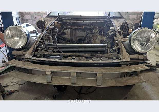 Porsche 928