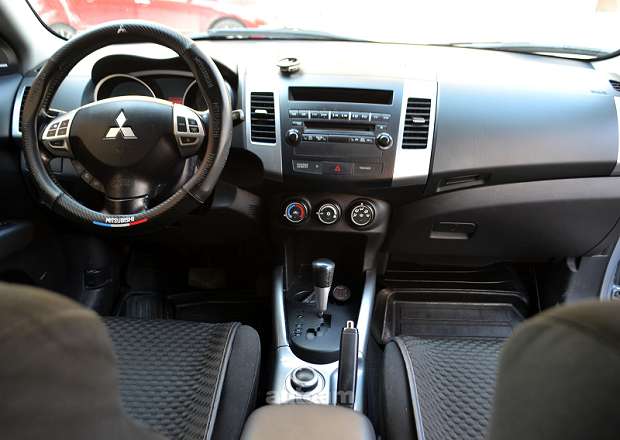 Mitsubishi Outlander 2007 — photo 7