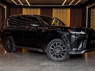 Lexus LX 600  2025 
