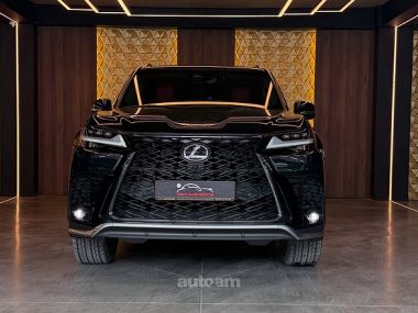 Lexus LX 600  2025 