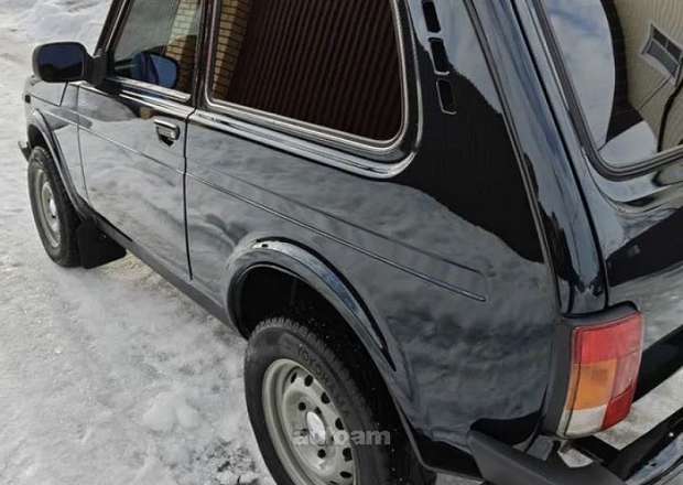 VAZ (Lada) 2121 NIVA (4x4)