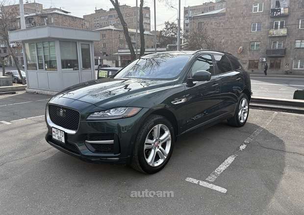 Jaguar F-Pace