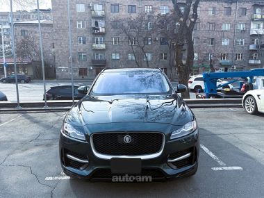 Jaguar F-Pace  2017 