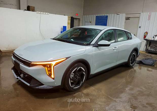 Kia K4