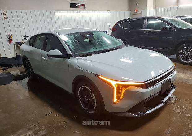 Kia K4