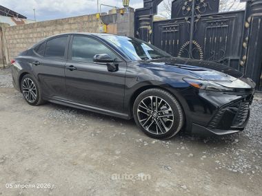 Toyota Camry  2025 
