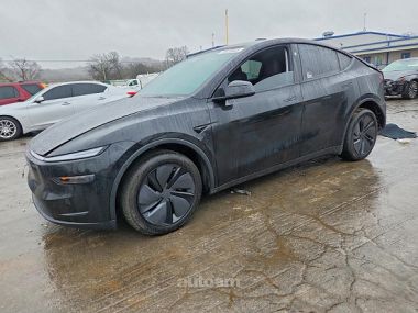 Tesla Model Y  2025 