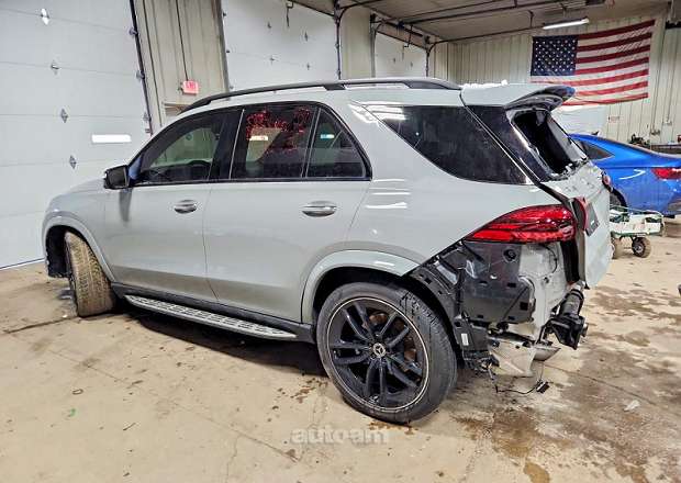 Mercedes-Benz GLE 500